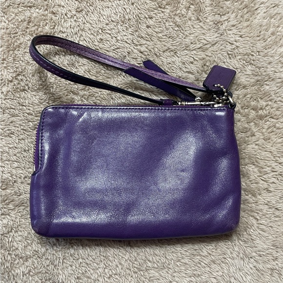 COACH Mini Wrislet - Picture 5 of 10